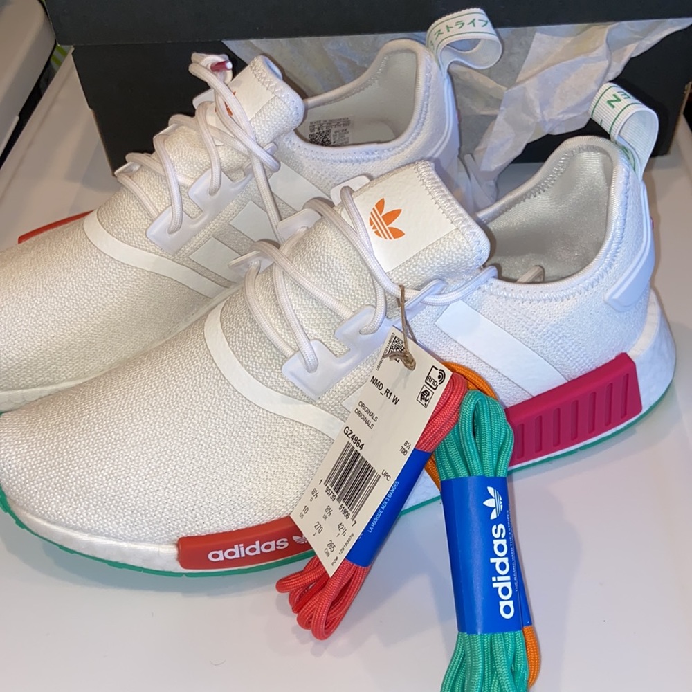 adidas Originals Women's NMD_r1's sneaker - Picture 3 of 12